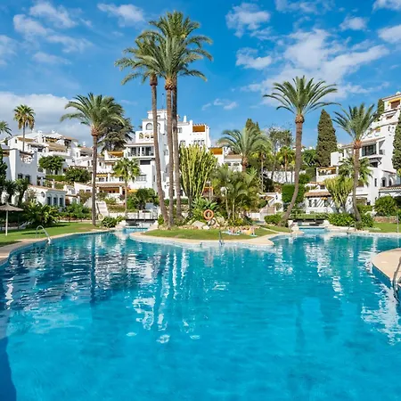 Puerto Banus Cozy Aldea Blanca
