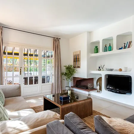 Puerto Banus Cozy Aldea Blanca
